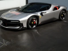 Ferrari pokazało model CZ26. Ma 1000 KM i kupi go jedna osoba