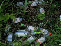Szklana plaga. „Butelki i potłuczone szkło są dosłownie wszędzie”