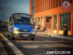 15 zatrzymanych, 10 poszukiwanych i setki wykroczeń. Policja podsumowała trzy dni Żagli 2026