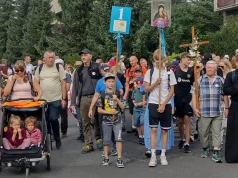 Opolski strumień jubileuszowej 50. Pieszej Pielgrzymki wyruszył na Jasną Górę
