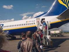 Ryanair zostawił żonę na lotnisku. Mąż wszczął awanturę i dostał dużą karę