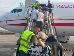 Specjalny samolot z rannymi pielgrzymami z Węgier wylądował w Rzeszowie-Jasionce