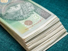 Praca za nawet 12 tys. złotych i płatne szkolenie. Zatrudniają po zawodówce