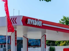 Oto "nowa norma". Przed stacjami benzynowymi ustawiły się kolejki