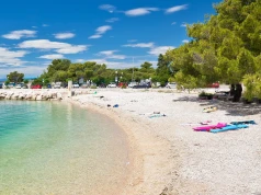 Nie chcieli wynająć leżaka w Chorwacji. Para emerytów wyproszona z plaży