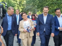 Drewnicki pokazał swoją drużynę. Szydło, Czarnek i Adamczyk ruszyli z nim w Mistrzejowice