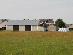 Stare stodoły i obory bez rozbiórki po 10 latach? Jest projekt zmian