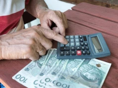 Prawie 2 tys. złotych "czternastki" od ZUS. Ci seniorzy nie dostaną nawet grosza