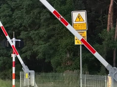 Stoją na tym przejeździe 19 godzin dziennie. Będzie przełom dla kierowców