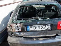 Pijany 30-latek za kierownicą Volvo staranował 10 pojazdów, wjechał w namiot i prawie potrącił świadków