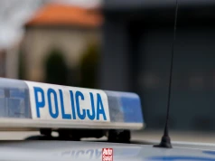 Policjanci zatrzymali do kontroli 61-latka. Nagle zrobił coś, za co może iść na 10 lat za kratki