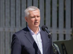 Tomasz Siemoniak rezygnuje z asystentów społecznych. To reakcja na aferę wokół dotacji w Nysie