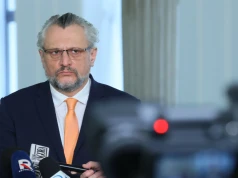 Zabieg syna senatora Tomasza Lenza. Media: Szpital zapłacił część kary