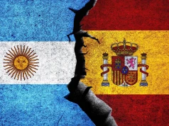 Miesiąc po finale Mistrzostw Świata prezes Argentyńskiego Związku Piłki Nożnej wybucha przeciwko spiskowcom