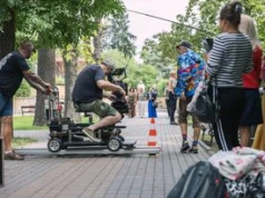 Ruszyły zdjęcia do filmu "Turnus" w Ciechocinku. Znani aktorzy na planie