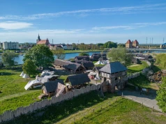 Polski archipelag z 44 wyspami. Zamieszkałe są tylko 3 z nich