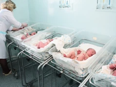 Najczęściej wybierane imiona dla dzieci. Podano najnowszy ranking