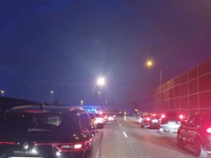 Dwa wypadki na A2. Korek sięga 10 km. Wiemy, co powinni zrobić kierowcy wyjeżdżający z Warszawy w kierunku Poznania