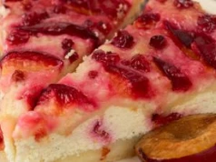 Sezon trwa w najlepsze. Zrób z nimi kremowy sernik na weekend, a nie pożałujesz