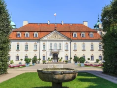 Kręcono tu „Akademię Pana Kleksa”. Jeden z najpiękniejszych pałaców w Polsce pięknieje
