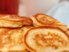 Zdrowe racuszki z dużą ilością białka. Zrobisz je na popularnym jogurcie