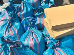 Kilkaset kilogramów tytoniu i papierosy bez akcyzy przejęte przez radomskich policjantów