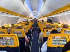 Ryanair skrócił pokaz bezpieczeństwa. Załoga skarży się, że nie nadąża