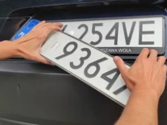 Będą odwrócone tablice rejestracyjne. Ministerstwo ma już projekt