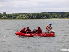Ponad trzy godziny szukali zaginionej osoby na Jeziorze Powidzkim