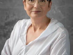 Ma 62 lata, ale przygotowuje się do zawodowego piwotu. „Po 50-tce zrozumiałam, że zbudowałam karierę, która przestała mieć dla mnie znaczenie”