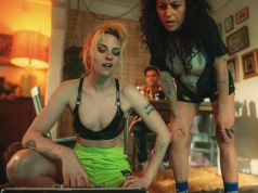 Premiera filmu „The Wrong Girls”: Czarna komedia z Kristen Stewart właśnie trafia do kin