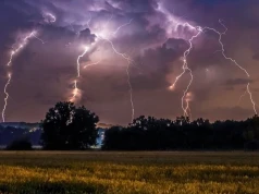 Noc pod znakiem groźnych burz w Bielsku-Białej. Przyszły alerty RCB. Wiatr do 110 km/h