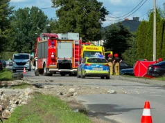 Kierujący BMW zjechał z drogi i uderzył w przepust. Zginął 38-latek