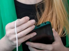 Wojska Obrony Cyberprzestrzeni ostrzegają: fałszywe SMS-y i wiadomości