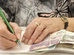 Od września nowe limity dla seniorów. Po przekroczeniu ZUS odbierze emeryturę