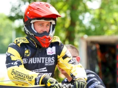 Ryan Douglas i jego ludzie sponiewierani. Tego się nikt nie spodziewał