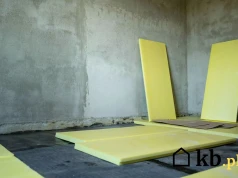 Jaki styropian pod podłogę? Jeden parametr jest ważniejszy niż sama grubość