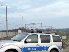 Tajemniczy wybuch przy torowisku. Zaangażowano kontrterrorystów