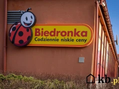 Pijesz tę kawę każdego ranka? W Biedronce właśnie mocno obniżyli jej cenę