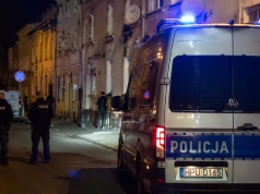 Ciało 59-latka znalezione przy kamienicy. Trwa wyjaśnianie okoliczności
