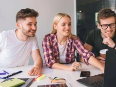 Nie szukaj laptopa na studia. Szukaj sprzętu, który udźwignie każdy Twój projekt
