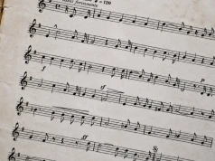 Dźwiękowa mapa świata. O dziejach i paradoksach hymnów państwowych