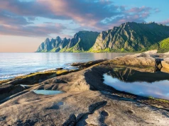 Lato za kołem podbiegunowym ☀️ Wycieczka do Tromso za 1010 PLN (✈️+🏨+🚗)