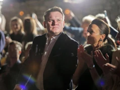 W Wielkiej Brytanii go nie chcieli, w USA witają go Republikanie. Tarczyński buduje …