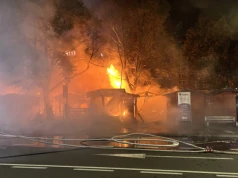 Nocny pożar na targowisku w Katowicach