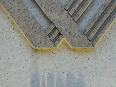 Hossa na warszawskim parkiecie przyciąga inwestorów