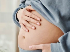 Kobieta po porodzie zdecydowała się na rytuał zakopania łożyska. "Większość nie zrozumie"
