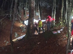 Lecieli do Zadaru. Samolot rozbił się w górach, nie żyją dwie osoby