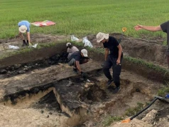 Archeolodzy odkrywają ślady dawnych mieszkańców Kampinosu! Wykopaliska na półmetku