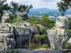 Czeski Raj – co warto zobaczyć, atrakcje, szlaki i skalne miasta